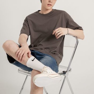 OB嚴選中大尺碼-16色純棉厚磅T《JA0020》