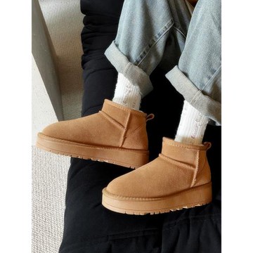 厚底雪地靴女2024新款真皮雪地靴周冬雨同款短筒冬季加厚防滑棉靴