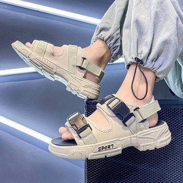 📣台灣出貨 潮男潮流拖鞋 夏季涼鞋防滑軟底 男士涼鞋夏季外穿涼鞋 男士推薦休閒沙灘涼拖 沙灘鞋學生外穿 拖鞋開車兩用夏天