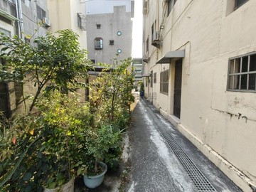亞灣-夢時代建地｜高雄市前鎮區新生段