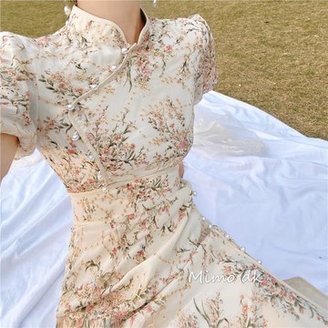 夏季中國風杏色改良版少女旗袍高腰連衣裙2025新款碎花刺繡復古裙
