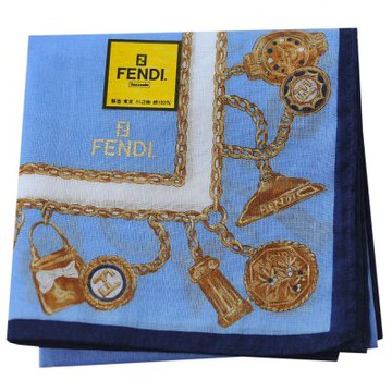 FENDI 品牌穿鍊吊飾圖騰品牌LOGO帕領巾(藍/深藍邊)