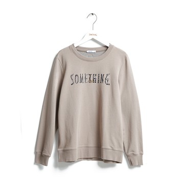 SOMETHING｜女裝｜手繪風法式可頌印花長袖上衣