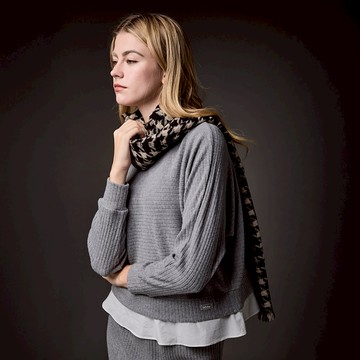 千鳥格羊毛保暖圍巾