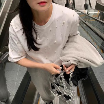 韓國chic春夏新款小眾設計感大小珍珠點綴寬松百搭短袖T恤上衣女