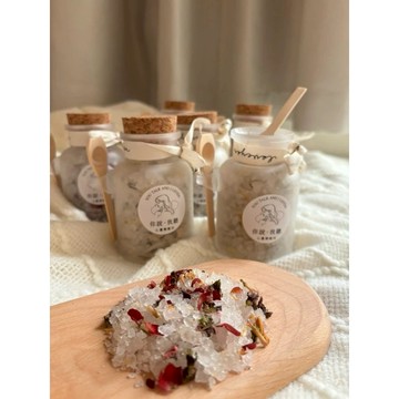 ⚠️不能泡澡 空間淨化 大包裝海鹽 海鹽 700克 草藥海鹽 招財 招桃花 招貴人 淨化海鹽 花草鹽  精油海鹽 浴鹽