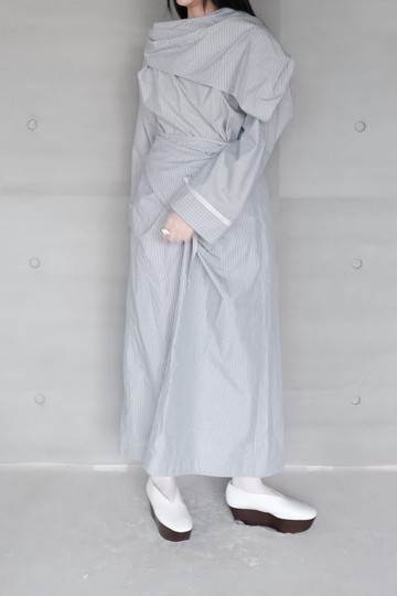 藍棉麻條紋領襟洋裝