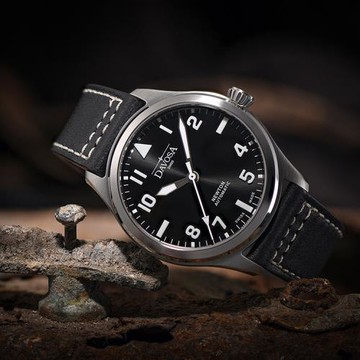 DAVOSA 161.530.55 紀念萊特兄弟首次飛行120週年錶款皮帶幻影黑40mm