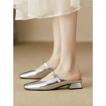 真皮包頭半拖鞋女外穿2025夏季新款法式溫柔中粗跟穆勒鞋銀色涼拖