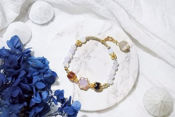 夢遊凡爾賽宮 – 天然水晶手鍊