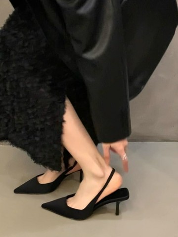 法式細跟高跟黑色女款涼鞋女鞋子2024新款小眾設計感尖頭單鞋女夏【淘夢屋】