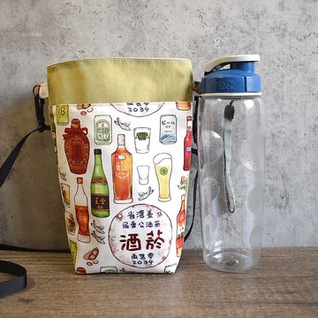 可調式斜背 大容量 多功能水瓶袋_台灣好酒