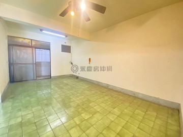 輕軌+台鐵科工館站 面公園大3房公寓｜高雄市三民區鐵道一街