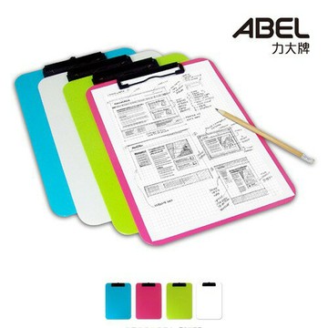力大牌ABEL 66214 直式 A4超耐摔彩色板夾(附圖孔鉤&護套)【APP滿額下單10%點數(單一帳號最高1500點)】8/31止