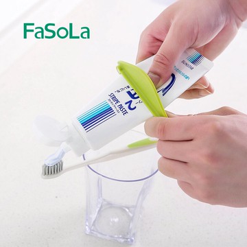 可愛懶人手動擠牙膏器套裝非全自動牙膏夾卡通兒童擠壓洗面奶