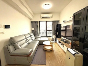 小港和築港心輕屋齡超美2房2衛+車位｜高雄市小港區港信路