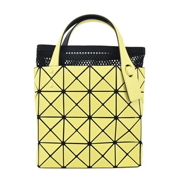 ISSEY MIYAKE 三宅一生 BAOABO 4x4皮革質感手提包(附可摺疊提袋)-黃