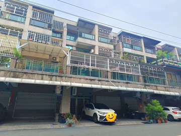Ⓣ仁雄商圈│店住合一│鄰路漂亮透天			 			｜高雄市仁武區澄合街