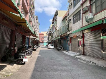 五甲商圈.肉豆公市場.八米準活巷.透天厝.需整理｜高雄市鳳山區南江街