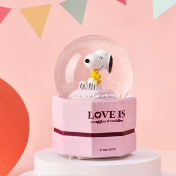 Snoopy史努比LOVE燈光 水晶球音樂盒