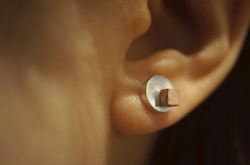 925 純銀圓形配銅粒耳環 (E173) - 手作