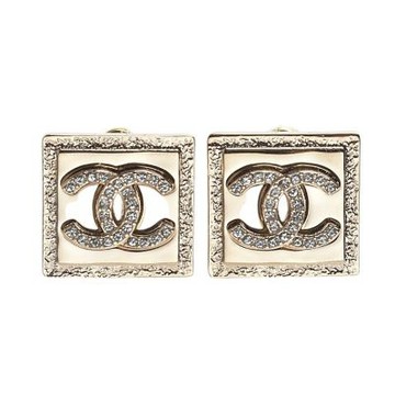 CHANEL 經典立體水鑽雙C LOGO方形針式耳環(金色)