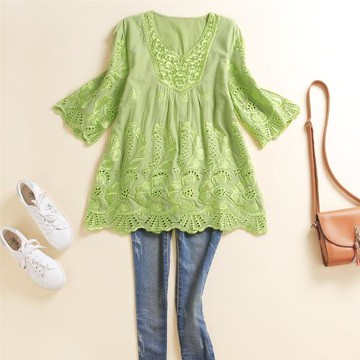 2025春夏民族風刺繡花襯衫女裝大碼寬松鏤空襯衣中長款純棉上衣女