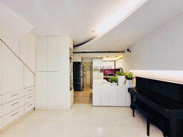 久樘美麗人生質感裝潢車庫雙車別墅/邊間採光｜台中市大雅區中清路四段