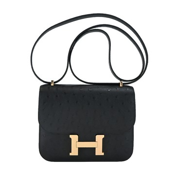 Hermes 愛馬仕Constance 18cm 鴕鳥皮革斜背包(89黑/Z刻/玫瑰金釦)