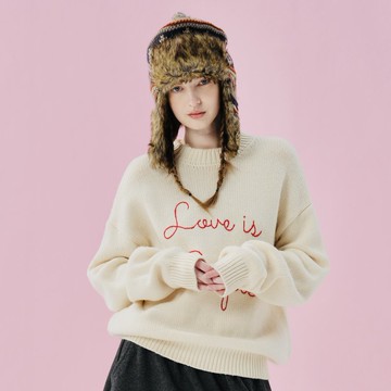 羊毛繡字杏色復古針織重磅毛衣