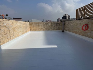 左營區輕屋齡稀有電梯店面｜高雄市左營區文瑞路