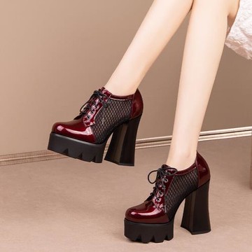 春秋季酒紅色12cm高跟配裙子性感鏤空深口單鞋防水臺粗跟恨天高女
