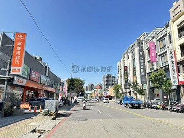 太平正臨20米路樹孝商圈大面寬樓店｜台中市太平區育賢路