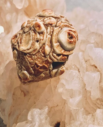 稀有戈壁石 新疆沙漠漆眼睛 刀砍紋