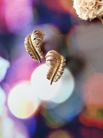 美國西洋古董飾品 /  coro 金色羽毛 夾式耳環 古著首飾