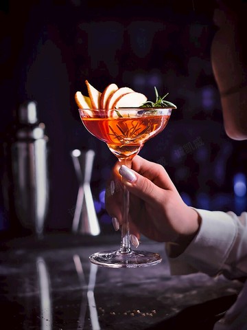 瑪格麗特杯創意雞尾酒杯馬天尼玻璃杯酒吧特調酒杯子網紅氣泡酒杯