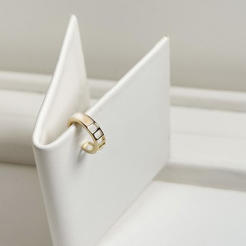 14K金色925純銀耳骨夾/925銀鍍金 無耳洞女孩 輕珠寶 耳扣