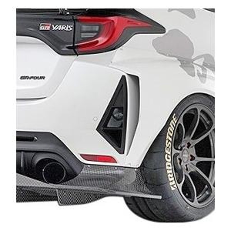 トヨタ 【M’s】TOYOTA GR ヤリス 前期 (2020.9-) VARIS KAMIKAZE Ver リヤディフューザー 3K カーボン 神風Ver. バリス エアロ VATO-387