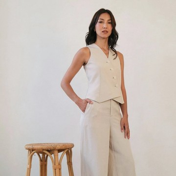 不對稱設計天絲馬甲 - 淺杏色 香港品牌 環保時尚