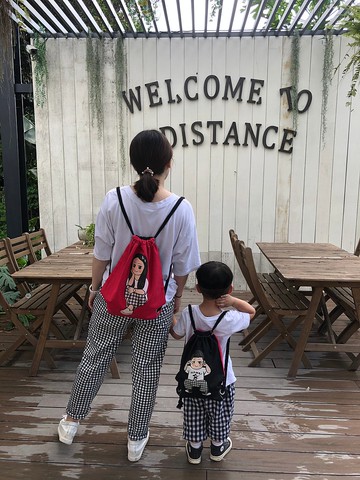 手繪與孩子美好出遊【客製化後背束口袋】 居家擺飾 成長紀念禮物