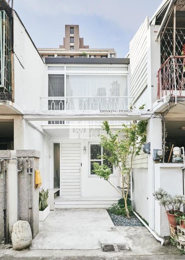 美術館設計得獎別墅｜台中市西區五權西六街