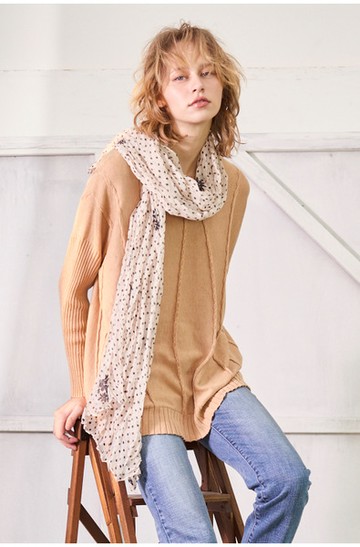 拐花波紋落肩長版線衫