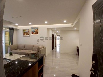 楠梓近國道鄰公園翻新四房平車超美大樓｜高雄市楠梓區常德路