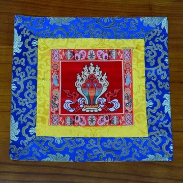 免運 藏式桌布法器墊供桌墊 八吉祥金剛杵圖案拼邊小桌布40cm 抄經墊布# c886t