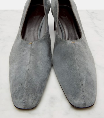 Khaite Cecilia 50 suede pumps