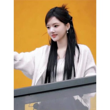 你好星期6任敏同款白色甜美可愛毛球針織開衫毛衣外套蓬蓬半身裙