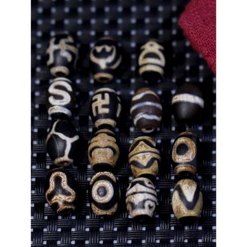 圣飾奇緣 西藏天然瑪瑙 老料火供財神天珠10*13mm超頂 配飾小腰珠