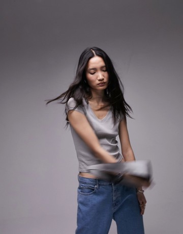 Topshop ribbed slim v neck tee in grey-Neutral