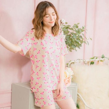 lingling日系 前短後長滿版狐狸棉質短袖二件式睡衣組(全尺碼)