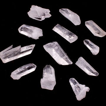 如鴻天然白水晶原石擺件六棱柱權杖礦石頭擺陣裝飾燈具